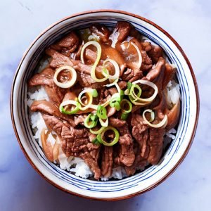 Gyudon, le « bol de bœuf » 4 Guydon, donburi au boeuf et aux oignons