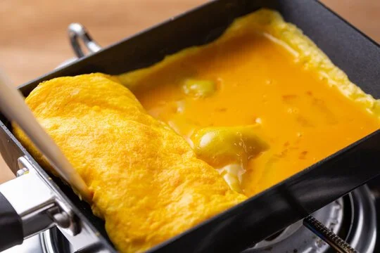 Makiyakinabe, la poêle pour tamagoyaki (omelette japonaise)