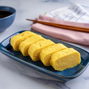 Dashimaki Tamago Authentique - Omelette roulée japonaise (Tamagoyaki) en 10 minutes 8 Dashimaki Tamago - Omelette roulée japonaise (Tamagoyaki)