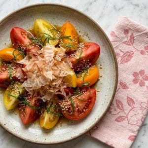 Salade de Tomates au Ponzu et Sésame