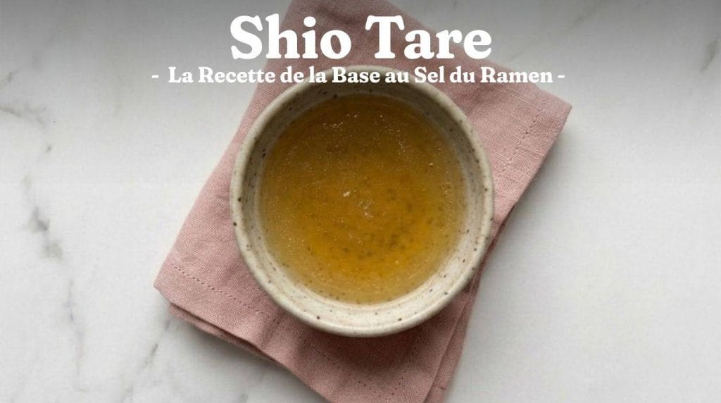 Le shio tare est un assaisonnement limpide et délicat à base de sel marin et d'ingrédients riches en umami, idéal pour rehausser la pureté et la clarté des bouillons de ramen les plus légers.